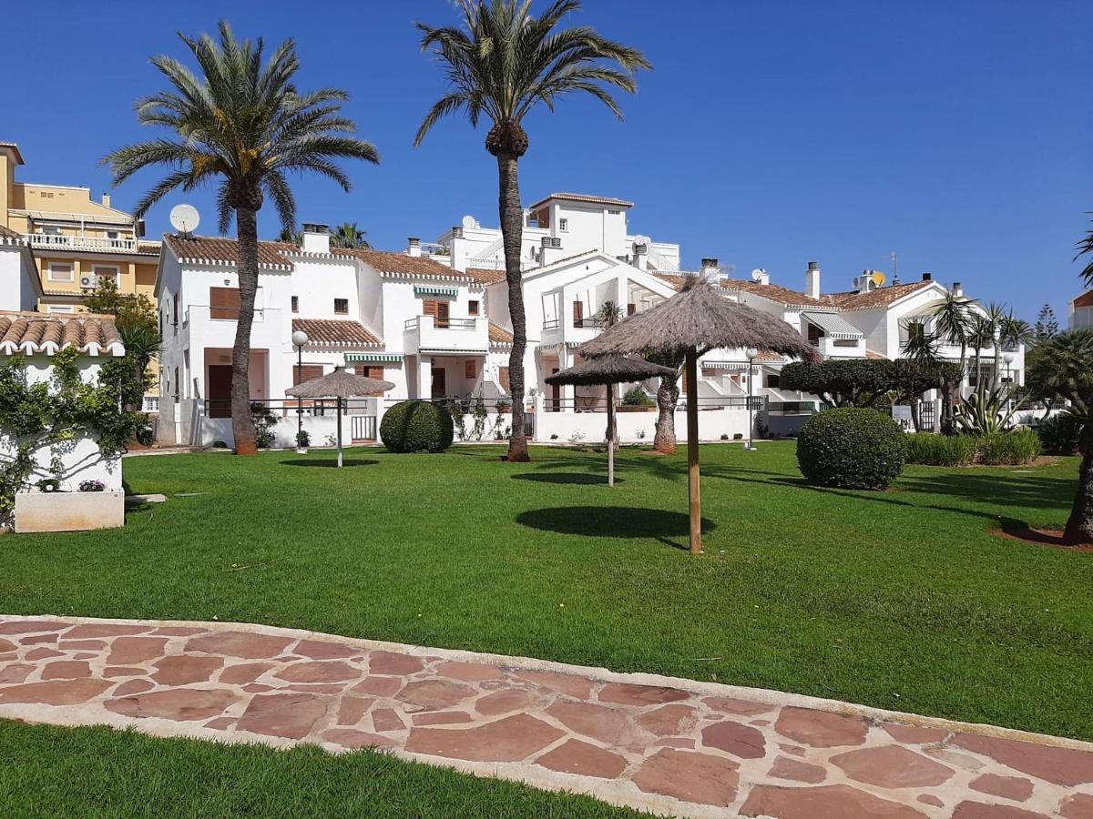 Mare Nostrum II Denia. Eksteriør bilde